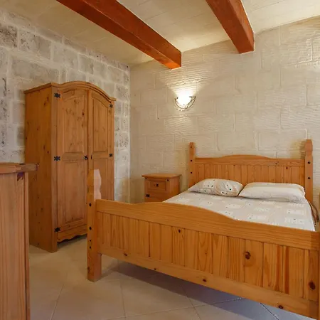 Palma Farmhouse With Private Pool * Għarb